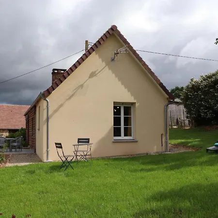 בית נופש Gite Champetre Avec Animaux, Terrasse, Jeux Exterieurs, Et Ateliers Couture Pres De Saint-mars-d'egrenne. - Fr-1-497-149 Saint-Mars-d'Egrenne